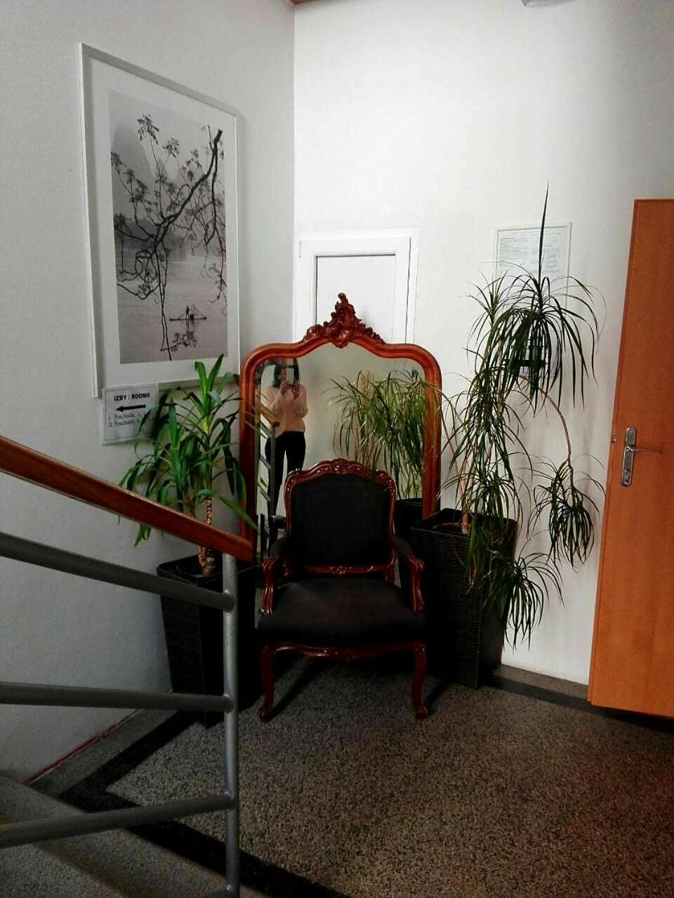Penzion Fox Nemšová Exterior foto