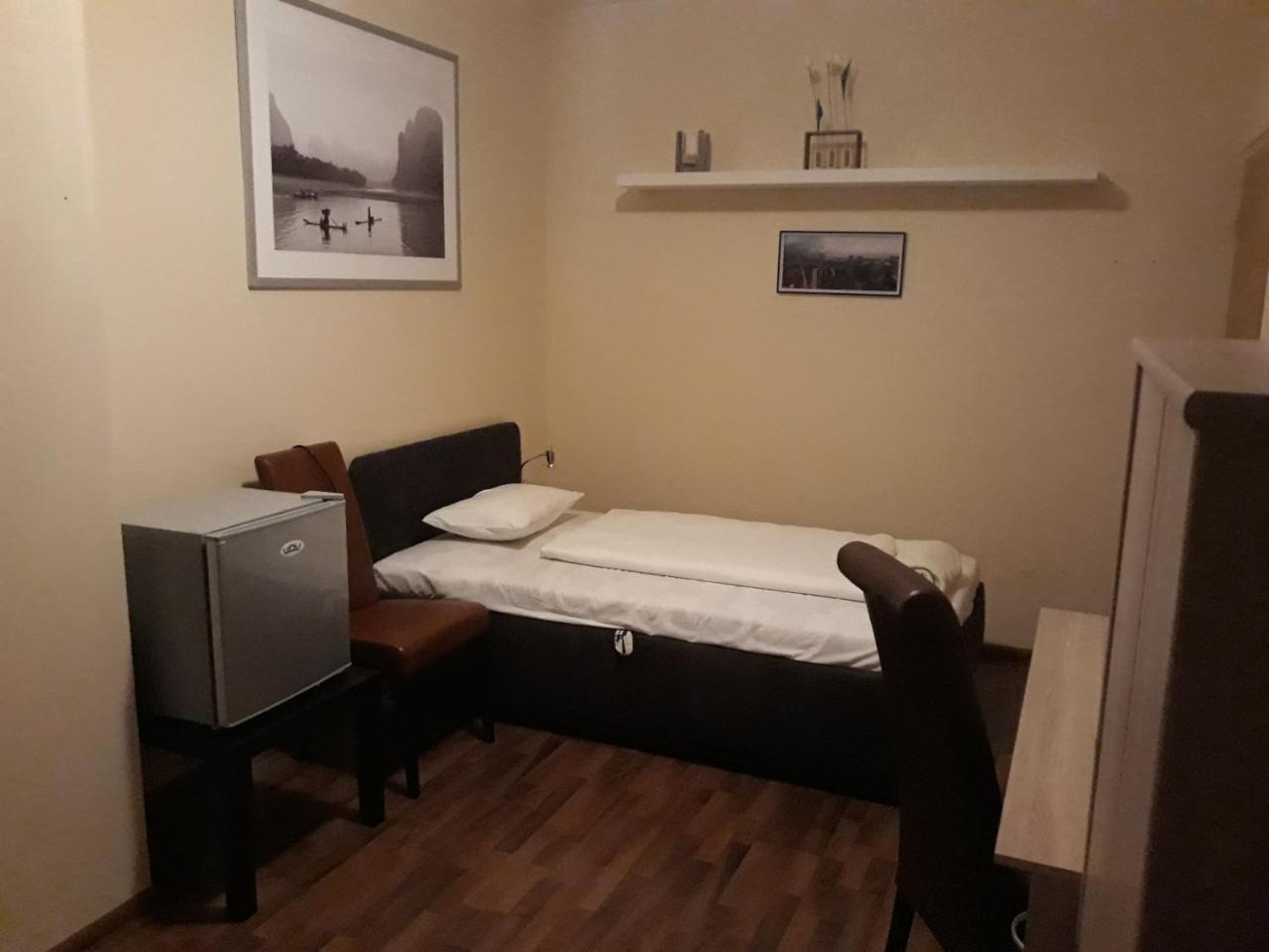 Penzion Fox Nemšová Exterior foto